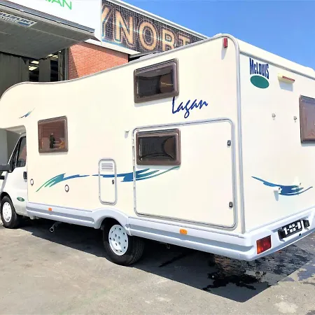 Different Holidays At Motor Camper Caravan At Tenerife South Дом отдыха *